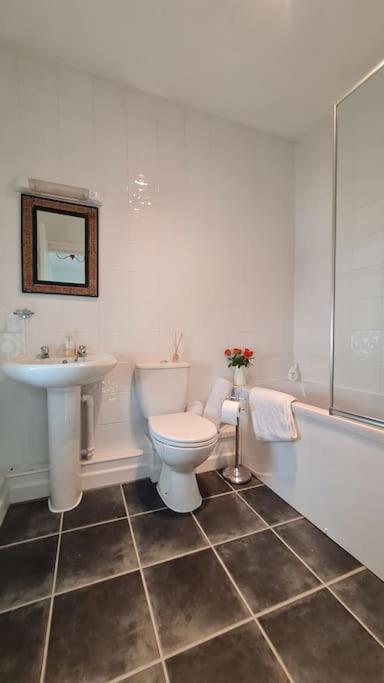 Peaceful Cottage Retreat In The Peak District Wirksworth Exterior photo